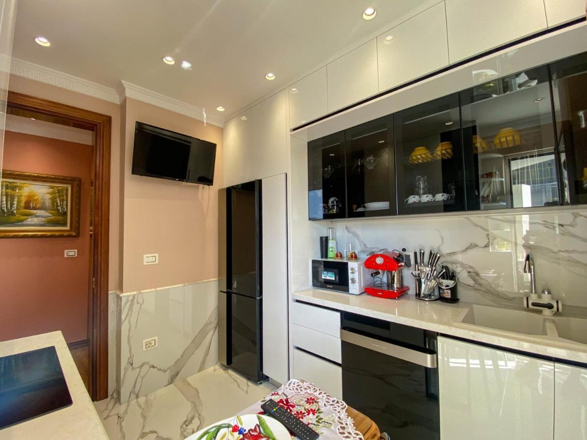 Top Luxury Tirana Exterior foto